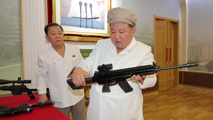 Kim Jong Un Perintahkan Pabrik Senjata Tingkatkan Produksi, Bersiap Perang atau untuk Dukung Rusia?